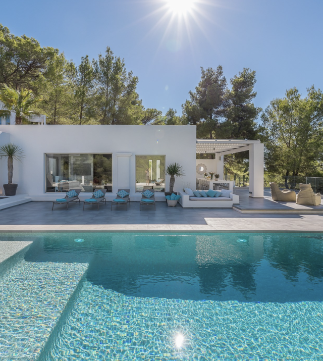 Resa Estates Ivy Cala Tarida Ibiza  luxe woning villa for rent te huur house pool house 1.png